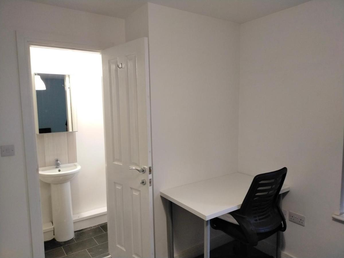 4 Bed Entire House - Heart Of The City - Near Sufc Σέφιλντ Εξωτερικό φωτογραφία