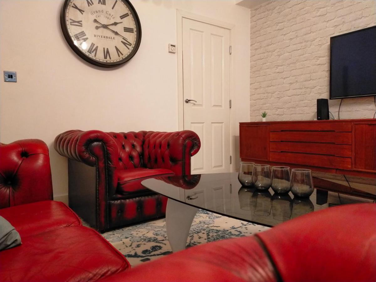 4 Bed Entire House - Heart Of The City - Near Sufc Σέφιλντ Εξωτερικό φωτογραφία